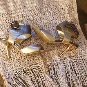 Golden bronze two- tone high heels